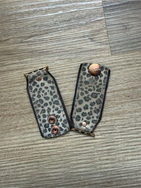 Spark*l Band Leopard Lining Apple Watch Bow
Band in XS/S 38/40mm
